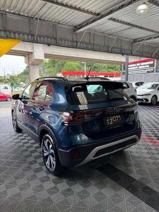 VOLKSWAGEN-T-CROSS-2024