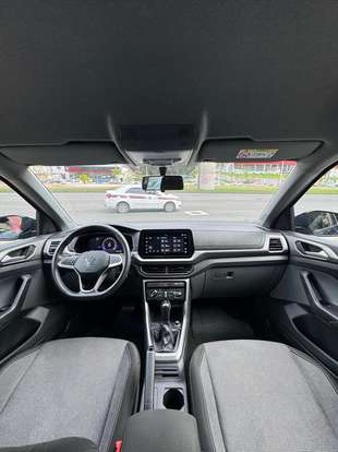 VOLKSWAGEN-T-CROSS-2024