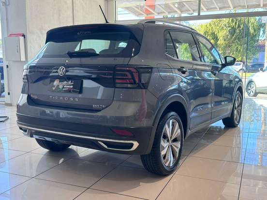 VOLKSWAGEN-T-CROSS-1.4 250 TSI TOTAL FLEX HIGHLINE AUTOMÁTICO VOLKSWAGEN-T-CROSS-2019