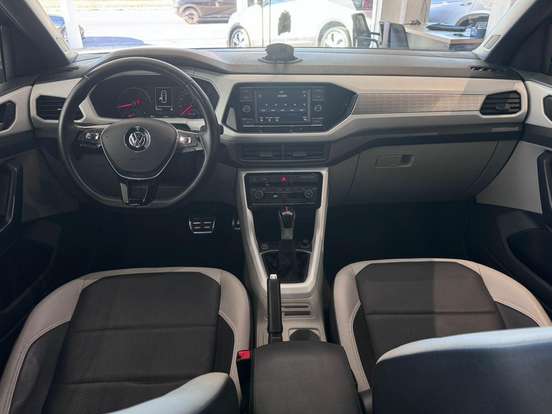 VOLKSWAGEN-T-CROSS-1.4 250 TSI TOTAL FLEX HIGHLINE AUTOMÁTICO VOLKSWAGEN-T-CROSS-2019