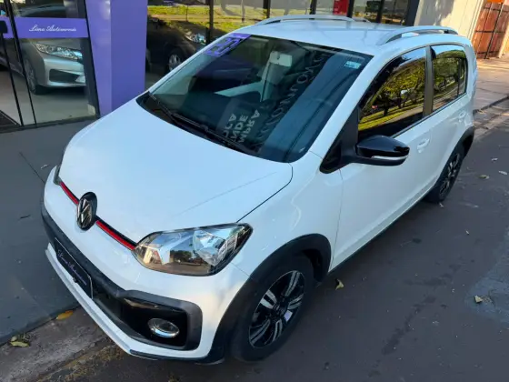 VOLKSWAGEN UP 1.0 170 TSI TOTAL FLEX XTREME 4P MANUAL VOLKSWAGEN UP 1.0 170 TSI TOTAL FLEX XTREME 4P MANUAL