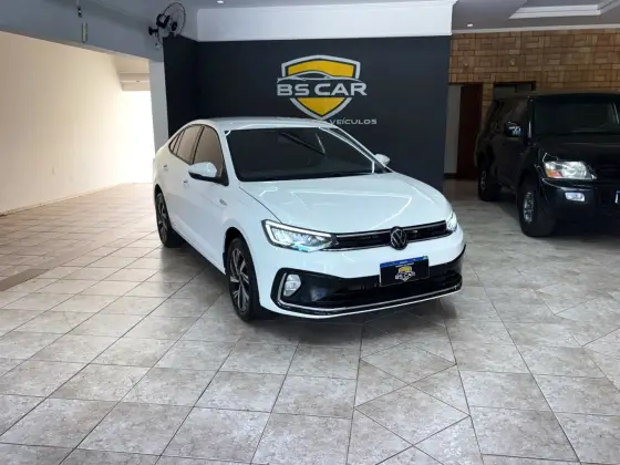 VOLKSWAGEN VIRTUS 1.0 200 TSI HIGHLINE AUTOMÁTICO VOLKSWAGEN VIRTUS 1.0 200 TSI HIGHLINE AUTOMÁTICO