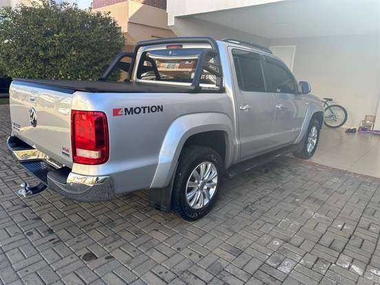 VOLKSWAGEN-AMAROK-2.0 HIGHLINE 4X4 CD 16V TURBO INTERCOOLER DIESEL 4P AUTOMÁTICO VOLKSWAGEN-AMAROK-2016