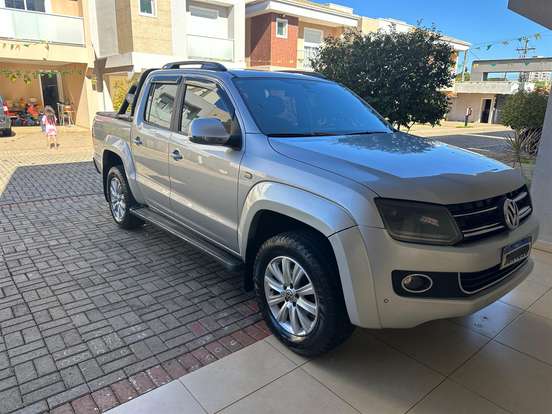 VOLKSWAGEN-AMAROK-2.0 HIGHLINE 4X4 CD 16V TURBO INTERCOOLER DIESEL 4P AUTOMÁTICO VOLKSWAGEN-AMAROK-2016