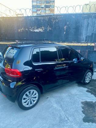 VOLKSWAGEN FOX 1.0 MPI TRENDLINE 12V FLEX 4P MANUAL
