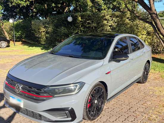 VOLKSWAGEN-JETTA-2019
