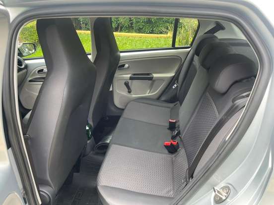 VOLKSWAGEN-UP-1.0 MPI MOVE UP 12V FLEX 4P AUTOMATIZADO VOLKSWAGEN-UP-2017