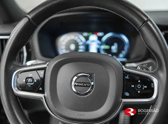 VOLVO-S60-2019