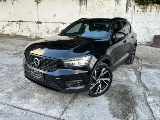 VOLVO XC40 1.5 T5 RECHARGE R-DESIGN GEARTRONIC