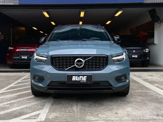 VOLVO XC40 2.0 T5 GASOLINA R-DESIGN AWD GEARTRONIC