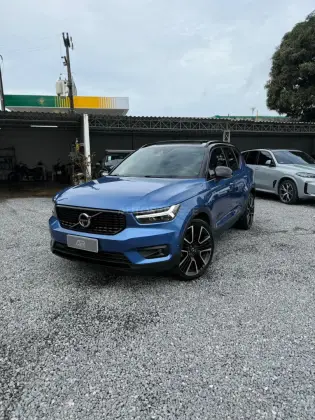VOLVO XC40 2.0 T5 GASOLINA R-DESIGN AWD GEARTRONIC VOLVO XC40 2.0 T5 GASOLINA R-DESIGN AWD GEARTRONIC