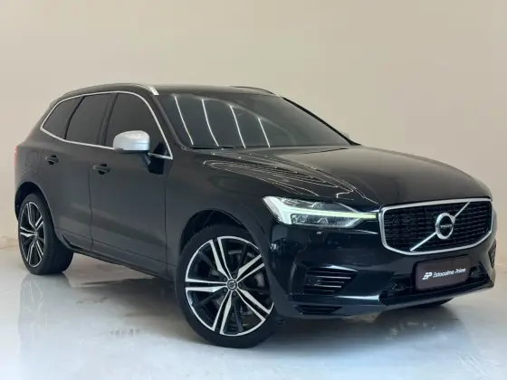 VOLVO XC90 2.0 D5 DIESEL MOMENTUM AWD GEARTRONIC