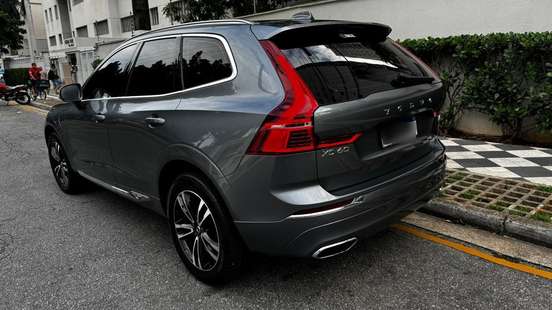 VOLVO-XC60-2.0 T8 HYBRID MOMENTUM AWD GEARTRONIC VOLVO-XC60-2021