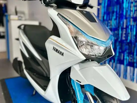 YAMAHA-FLUO 125 HYBRID CONNECTED ABS YAMAHA-FLUO 125 HYBRID CONNECTED ABS-2025