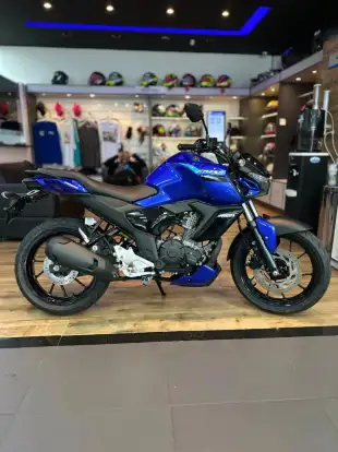 YAMAHA-FZ15 FAZER CONNECTED ABS-2025