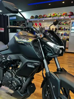 YAMAHA-FZ15 FAZER CONNECTED ABS-2025
