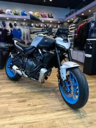 YAMAHA-MT-07 CONNECTED ABS-2025