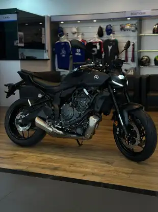 YAMAHA-MT-07 CONNECTED ABS-2025