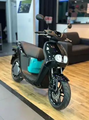 YAMAHA-NEOS CONNECTED-2025