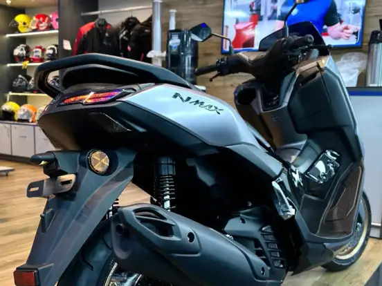 YAMAHA-NMAX CONNECTED 160 ABS YAMAHA-NMAX CONNECTED 160 ABS-2025