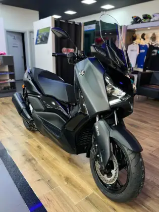 YAMAHA XMAX 250 CONNECTED ABS YAMAHA XMAX 250 CONNECTED ABS