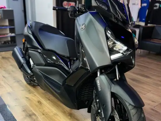 YAMAHA-XMAX 250 CONNECTED ABS YAMAHA-XMAX 250 CONNECTED ABS-2025