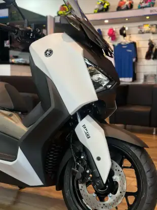 YAMAHA-XMAX 250 CONNECTED ABS-2025