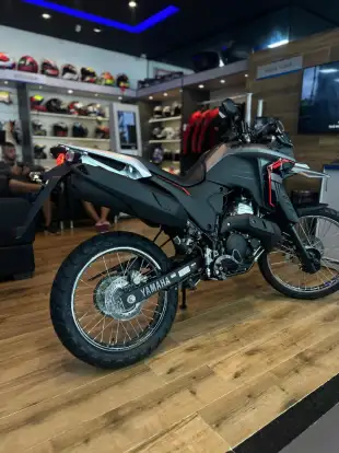 YAMAHA-XTZ 250 LANDER CONNECTED-2025