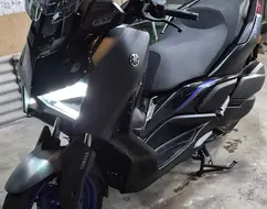 YAMAHA XMAX 300 CONNECTED ABS YAMAHA XMAX 300 CONNECTED ABS