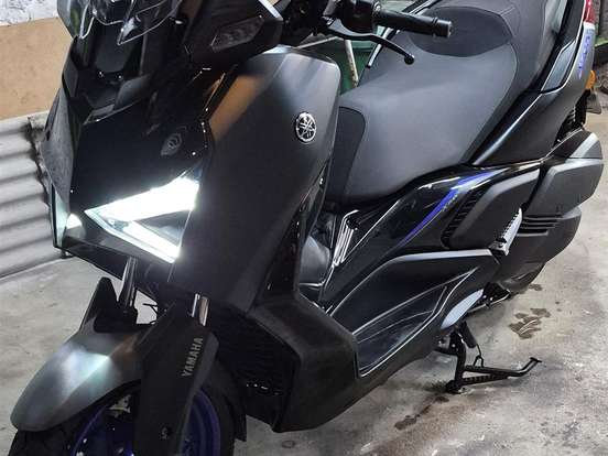 YAMAHA-XMAX 300 CONNECTED ABS YAMAHA-XMAX 300 CONNECTED ABS-2025