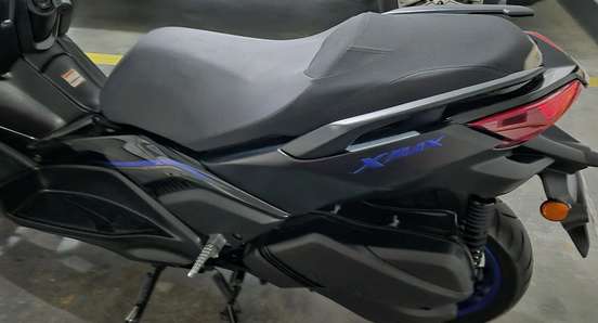 YAMAHA-XMAX 300 CONNECTED ABS-2025