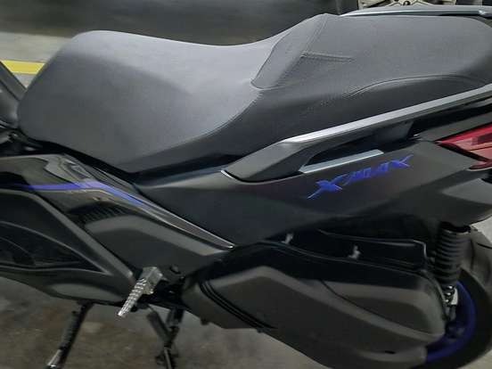 YAMAHA-XMAX 300 CONNECTED ABS YAMAHA-XMAX 300 CONNECTED ABS-2025