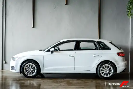 AUDI-A3-2015
