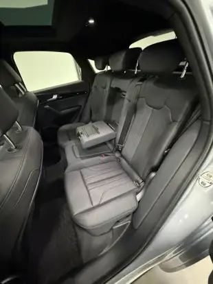 AUDI-Q5-2024