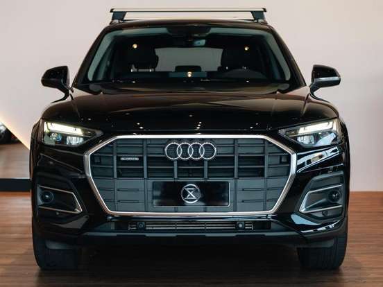 AUDI-Q5-2024