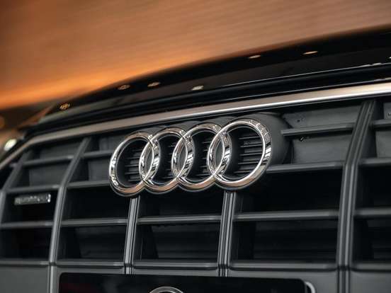 AUDI-Q5-2024