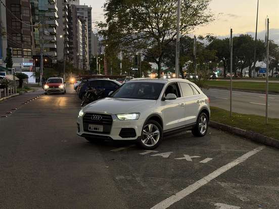 AUDI-Q3-1.4 TFSI AMBIENTE FLEX 4P S TRONIC AUDI-Q3-2018