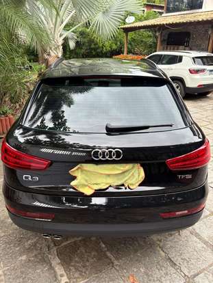 AUDI-Q3-2017