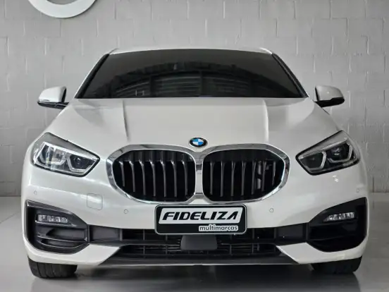 BMW-118i-2019