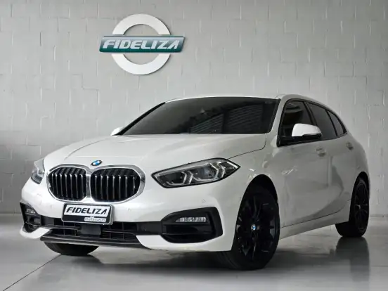 BMW-118i-2019