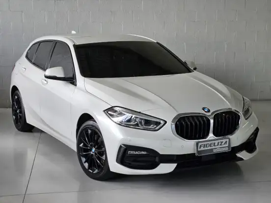 BMW-118i-2019