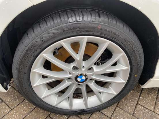 BMW-120i-2.0 16V SPORT ACTIVEFLEX 4P AUTOMÁTICO BMW-120i-2015