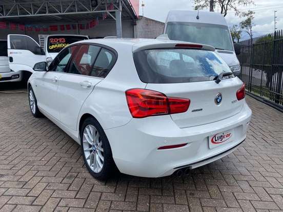 BMW-120i-2.0 16V SPORT ACTIVEFLEX 4P AUTOMÁTICO BMW-120i-2015