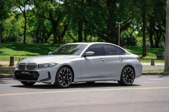 BMW 320i 2.0 16V TURBO FLEX M SPORT AUTOMÁTICO BMW 320i 2.0 16V TURBO FLEX M SPORT AUTOMÁTICO