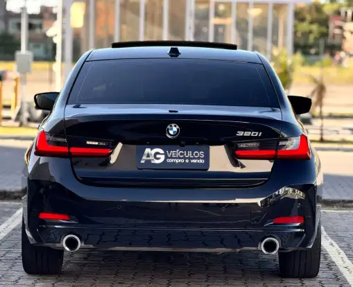 BMW-320i-2024