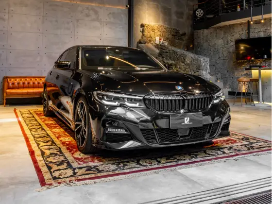 BMW 320i 2.0 16V TURBO GASOLINA M SPORT AUTOMÁTICO