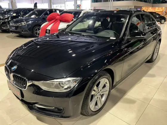 BMW 320i 2.0 SPORT 16V TURBO ACTIVE FLEX 4P AUTOMÁTICO BMW 320i 2.0 SPORT 16V TURBO ACTIVE FLEX 4P AUTOMÁTICO