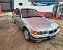 BMW 325i 2.5 SEDAN 24V GASOLINA 4P AUTOMÁTICO BMW 325i 2.5 SEDAN 24V GASOLINA 4P AUTOMÁTICO