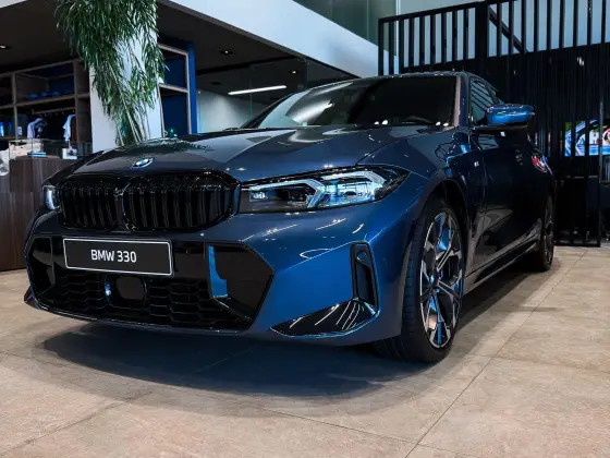 BMW 330e 2.0 16V TURBO HÍBRIDO M SPORT AUTOMÁTICO BMW 330e 2.0 16V TURBO HÍBRIDO M SPORT AUTOMÁTICO