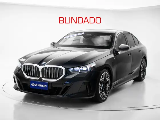 BMW 530e 2.0 TWINPOWER PHEV M SPORT AUTOMÁTICO BMW 530e 2.0 TWINPOWER PHEV M SPORT AUTOMÁTICO